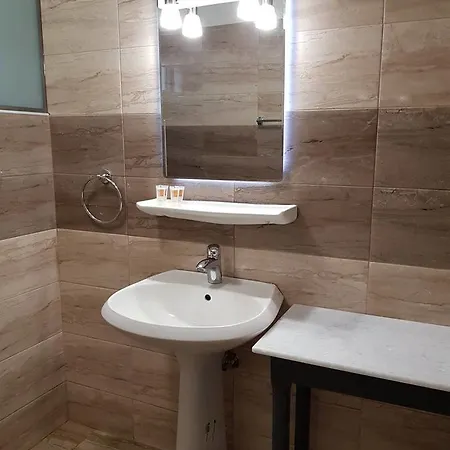 Hotel Rea