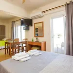Otel Rea *