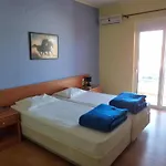 Otel Rea *