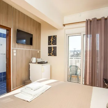 Rea Hotel