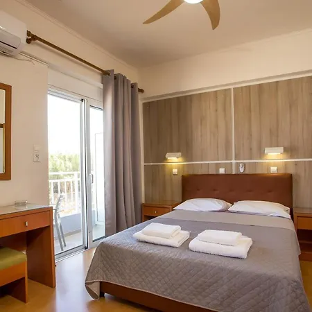Otel Rea *