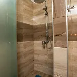 Rea Hotel *